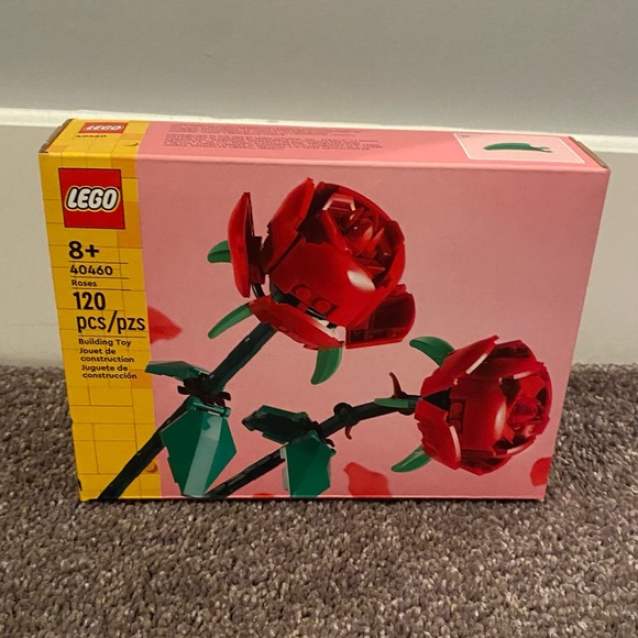 Lego Roses Botanical Collection (40460) NIB - Picture 1 of 5